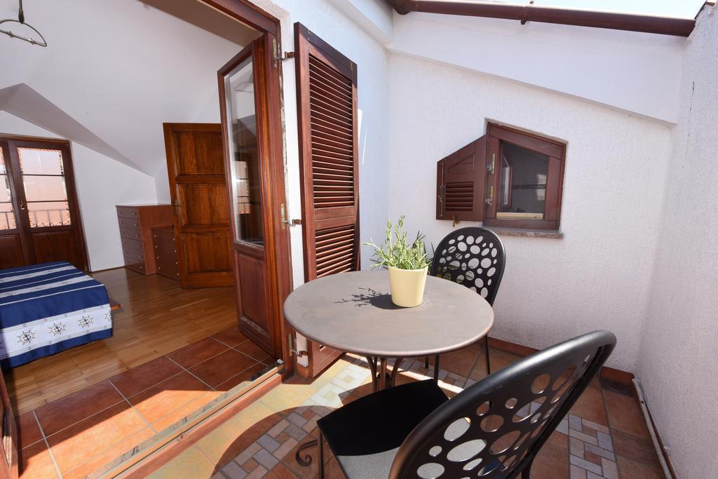 Apartment House Senna Пореч Экстерьер фото