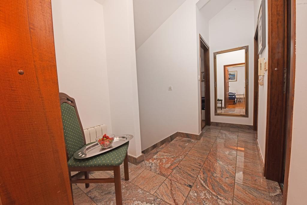Apartment House Senna Пореч Экстерьер фото